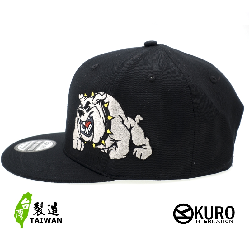 KURO-SHOP-鬥牛犬電繡平板帽-棒球帽(可客製化)