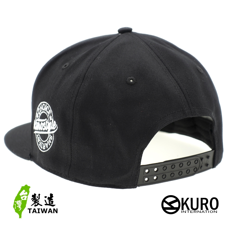 KURO-SHOP-兇猛熊 電繡 平板帽-棒球帽(可客製化電繡)